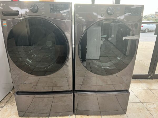 LG Washer Dryer Set In Gray Color